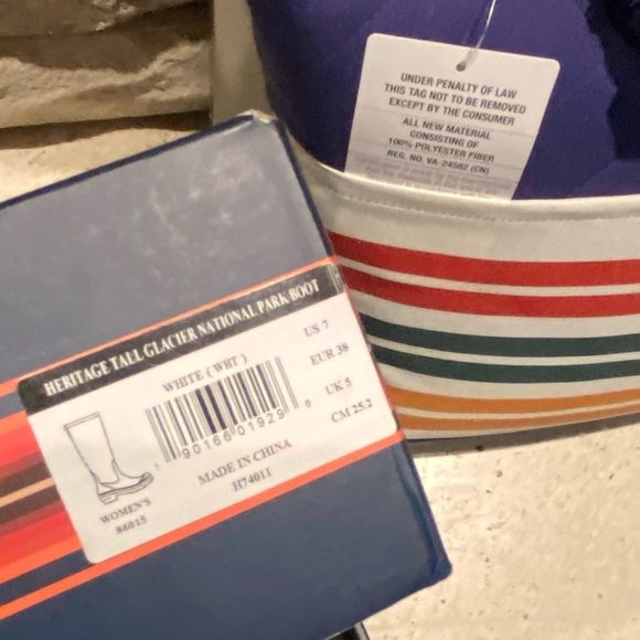 Glacier National Park, Limited Edition Pendleton Boots & Camping Blanket - Picture 8 of 8